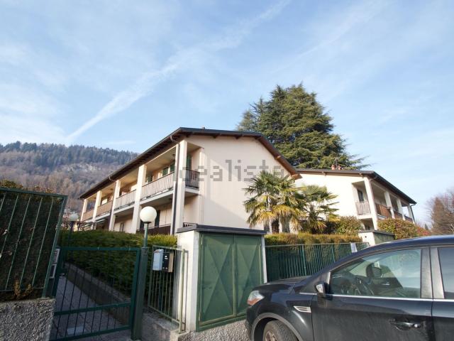 Appartamento in vendita a Magreglio, Lombardia