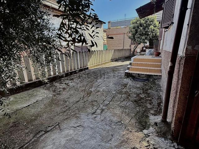 Appartamento in vendita a Monterotondo, Roma Capitale