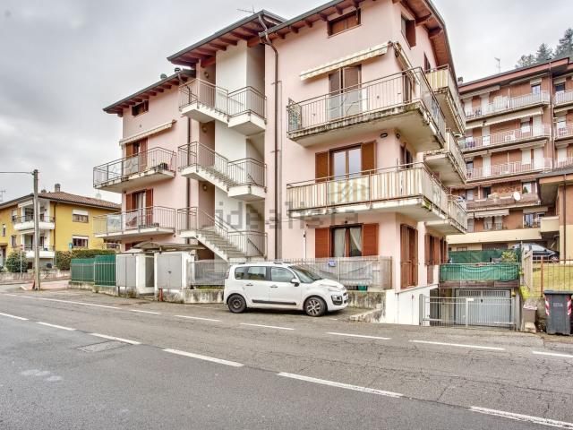 Appartamento in vendita a Comunità Montana Valli del Verbano, Luino