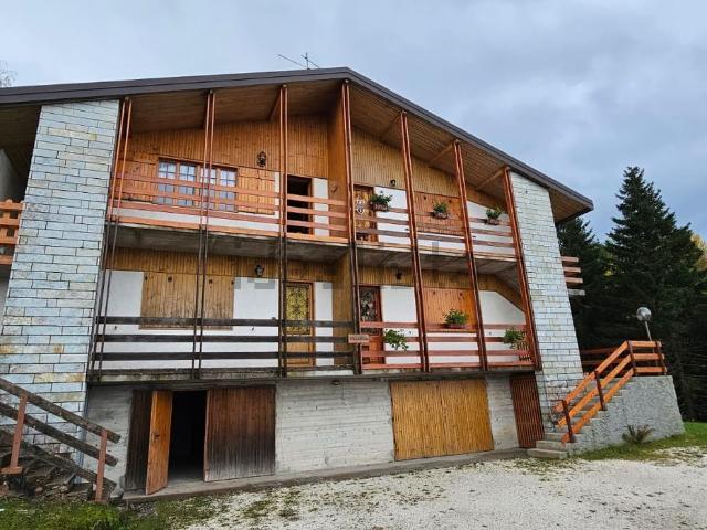 Appartamento in vendita a Zoldo Alto, Veneto