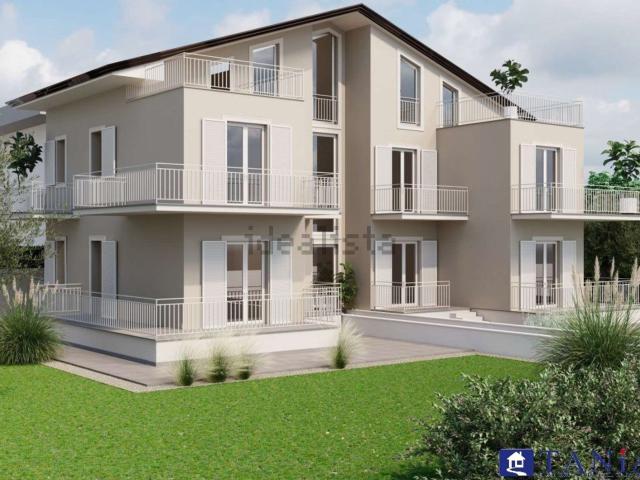 Appartamento in vendita a Marina di Carrara, Carrara