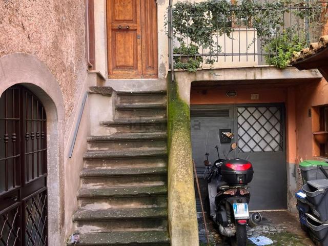 Appartamento in vendita a Costa Caselle, Roma Capitale