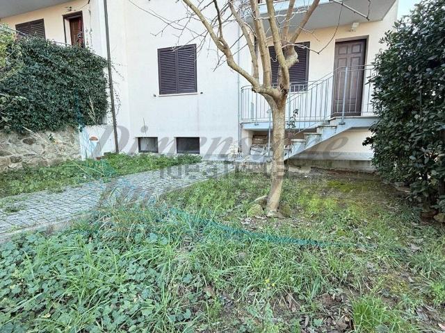 Appartamento in vendita a Rosignano Marittimo, Toscana