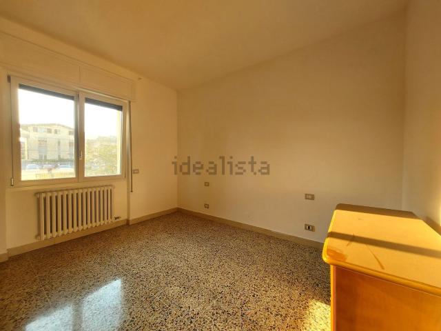 Appartamento in vendita a Limbiate, Lombardia