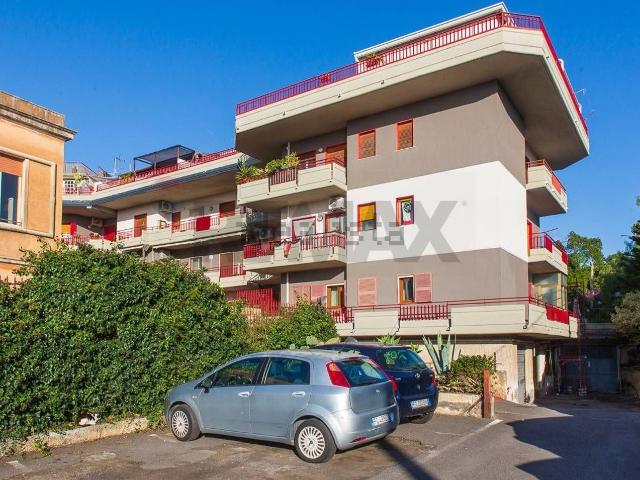 Appartamento in vendita a Cannizzaro, Aci Castello