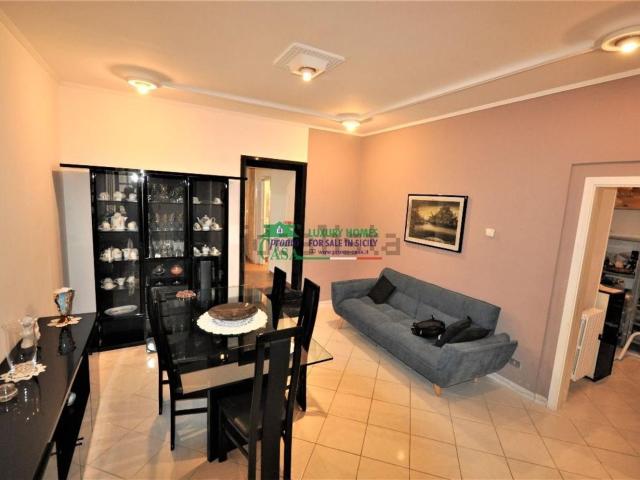 Appartamento in vendita a Ragusa Ibla, Ragusa