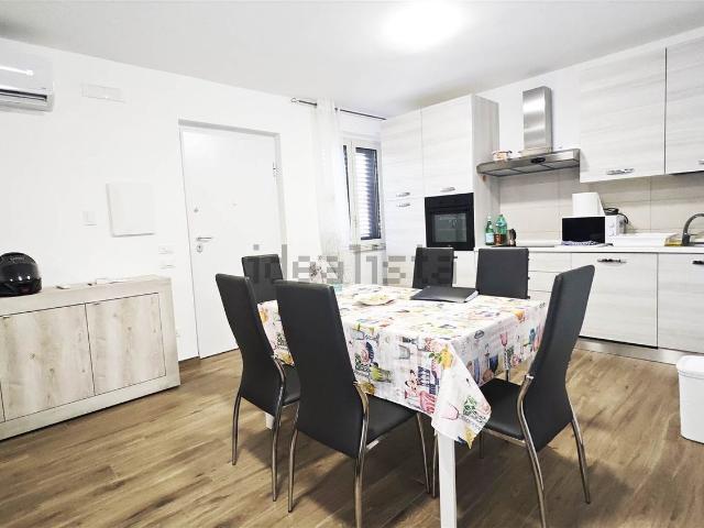 Appartamento in vendita a Lenola, Lazio
