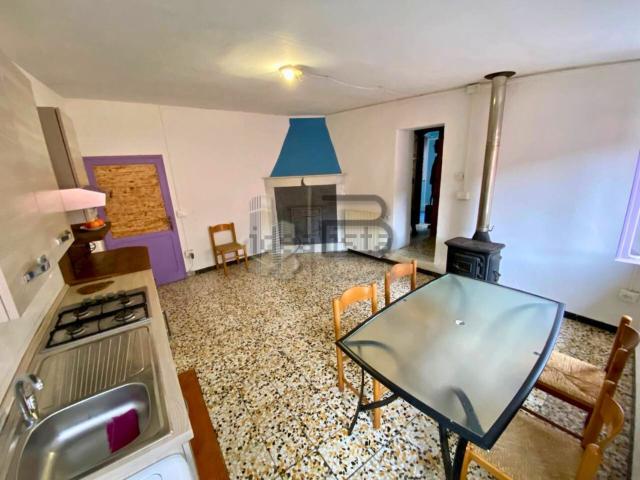 Appartamento in vendita a Carrara, Toscana