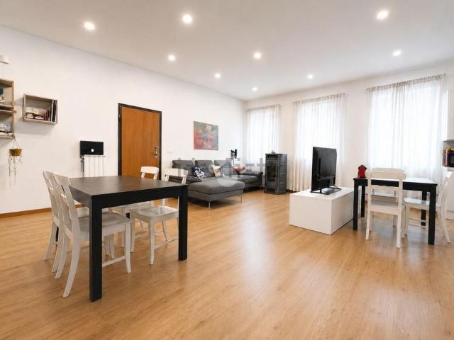 Appartamento in vendita a Manerbio, Lombardia