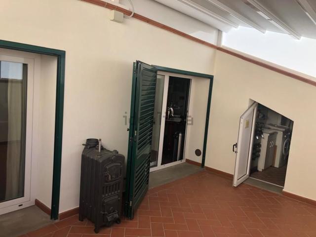 Appartamento in vendita a Lecchi, Toscana