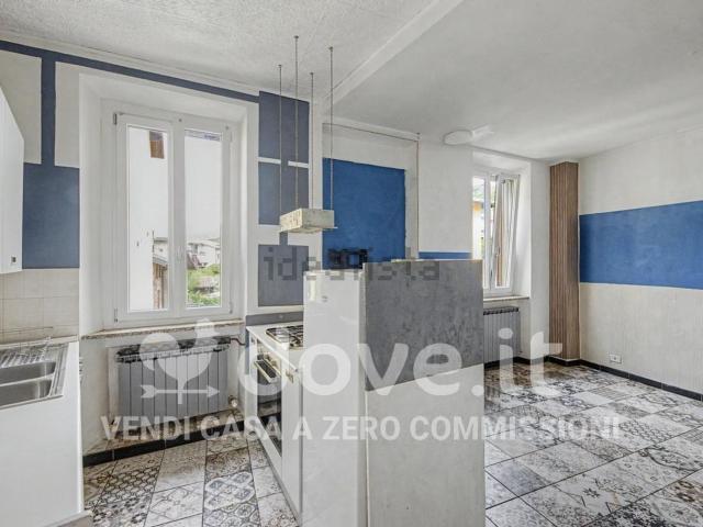 Appartamento in vendita a Comunità Montana del Piambello, Porto Ceresio