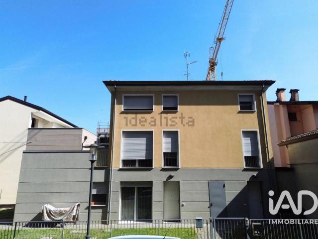 Appartamento in vendita a Unione delle Terre d'Argine, Novi Di Modena