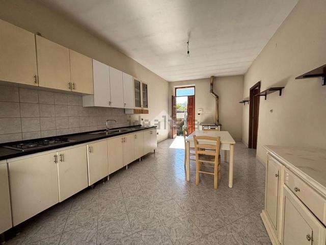 Appartamento in vendita a Durazzano, Campania