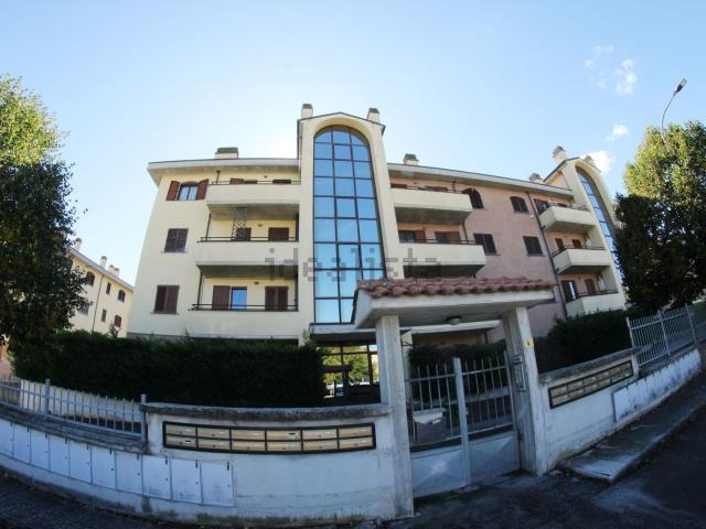 Appartamento in vendita a Borgo, Marche