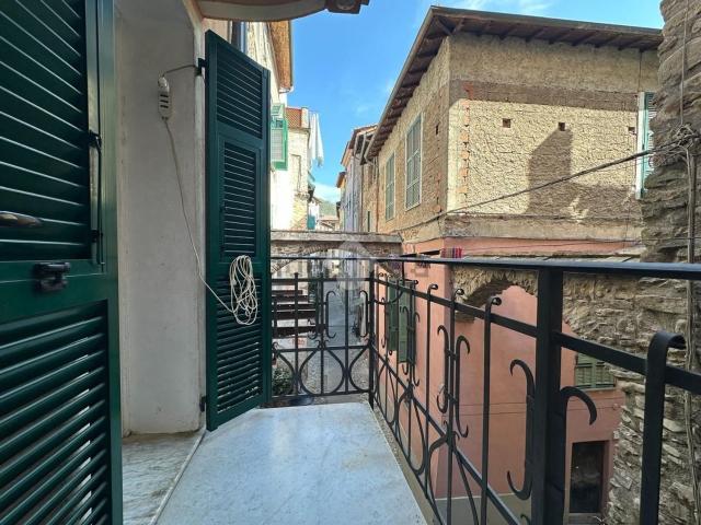 Appartamento in vendita a Isolabona, Liguria