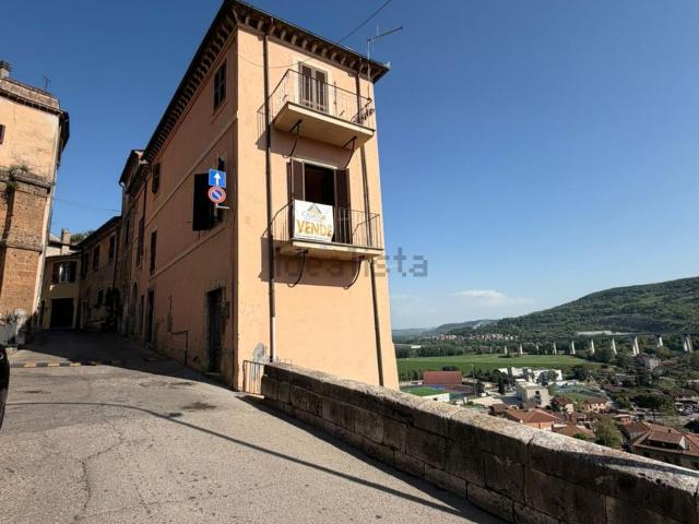 Appartamento in vendita a Petignano, Orte