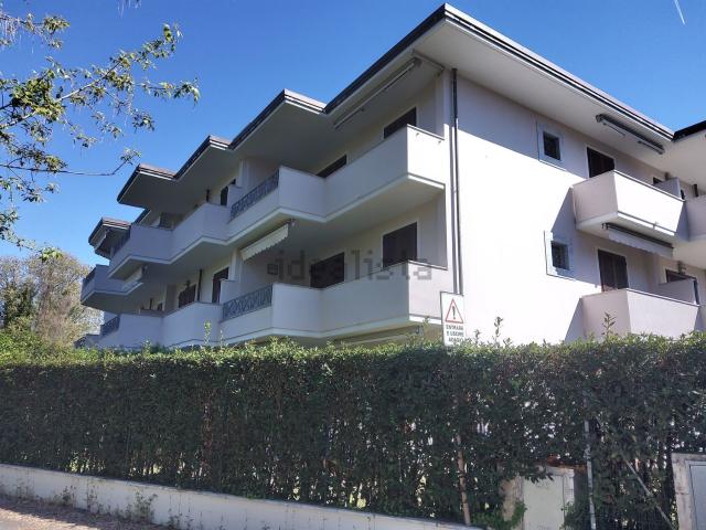 Appartamento in vendita a Montignoso, Toscana