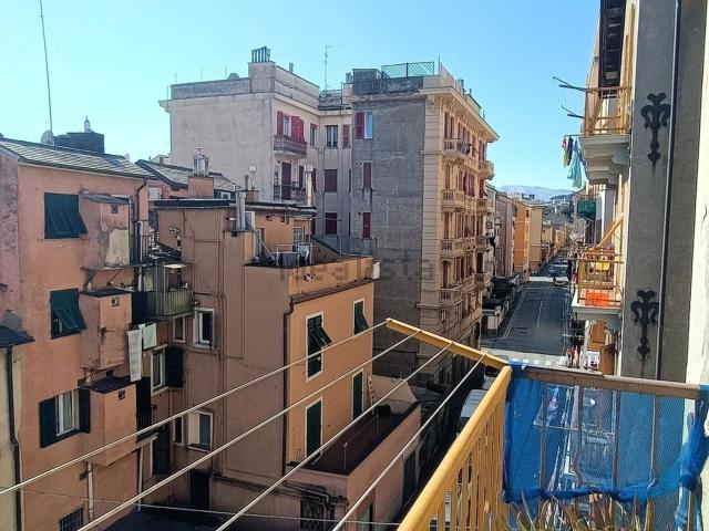 Appartamento in vendita a Medio Ponente, Serra Riccò