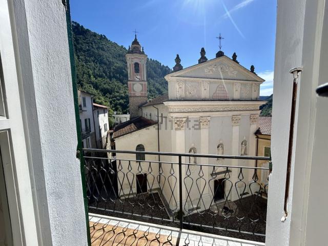 Appartamento in vendita a Airole, Liguria