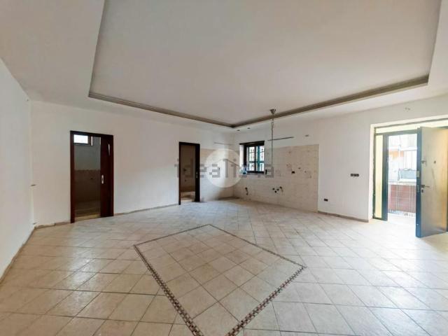 Appartamento in vendita a Rione 219, Melito Di Napoli