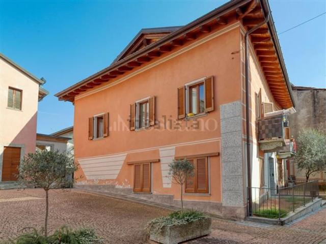 Appartamento in vendita a Comunità Montana Valli del Verbano, Ferrera Di Varese