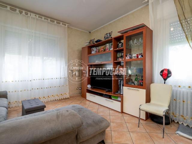 Appartamento in vendita a Bagnolo in Piano