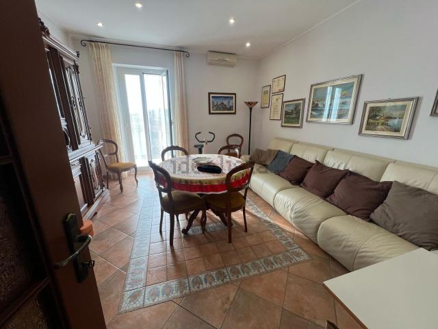 Appartamento in vendita a Spotorno, Liguria