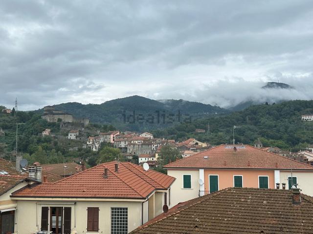 Appartamento in vendita a Pontremoli, Massa-Carrara