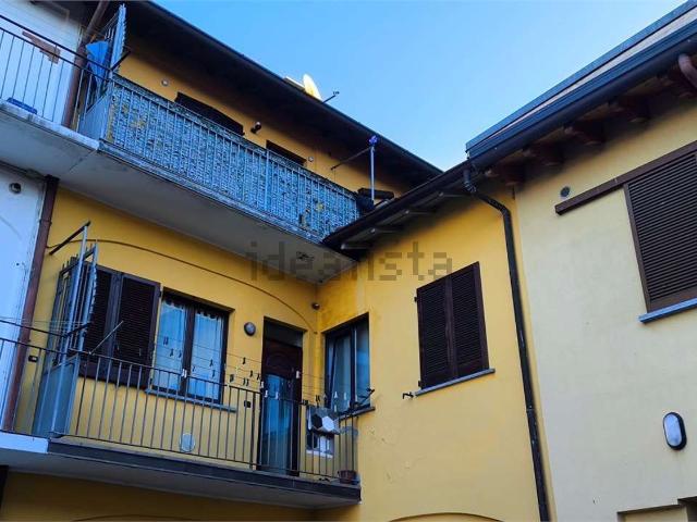 Appartamento in vendita a Contrada Moro, Fenegrò