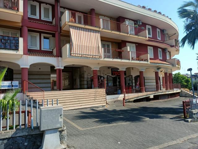 Appartamento in vendita a Aci Catena, Sicilia
