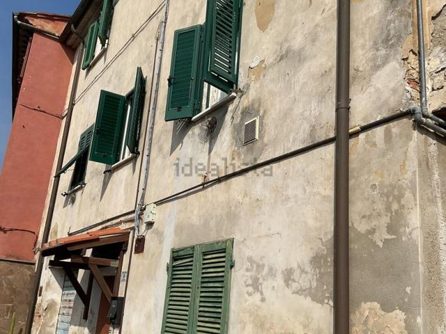 Appartamento in vendita a Crespina Lorenzana, Crespina