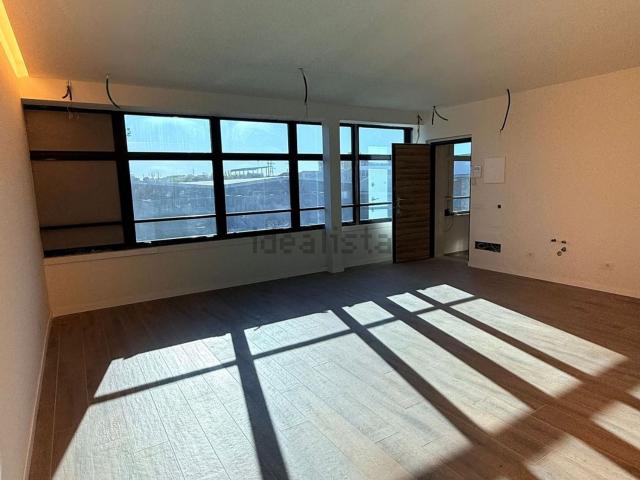 Appartamento in vendita a Corsico, Lombardia