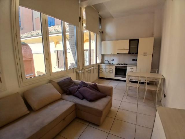 Appartamento in vendita a Budrio, Reggio Emilia