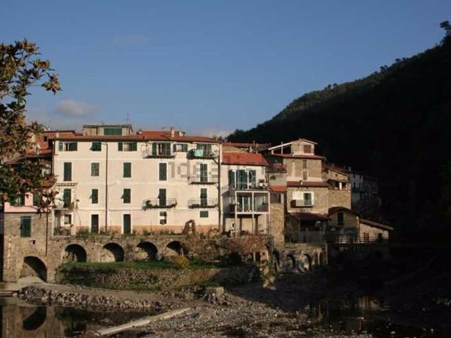 Appartamento in vendita a Isolabona, Liguria