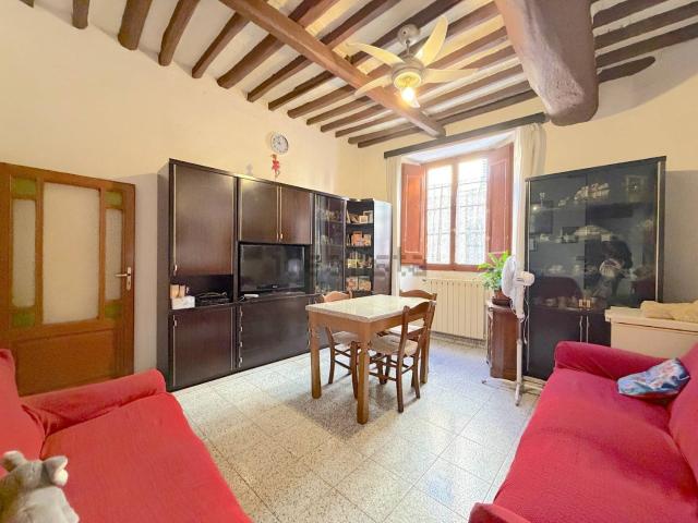 Appartamento in vendita a Collecchio, Uzzano E Castello