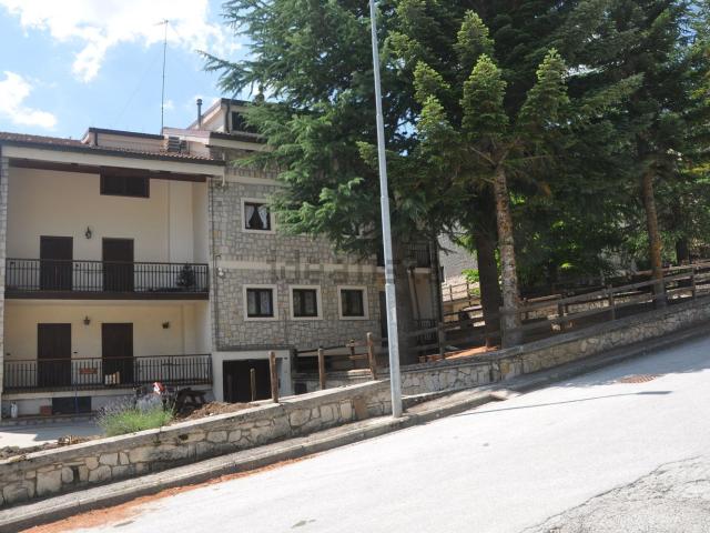Appartamento in vendita a Pescocostanzo, Abruzzo