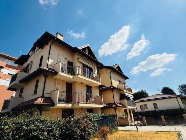 Appartamento in vendita a Castano Primo, Lombardia