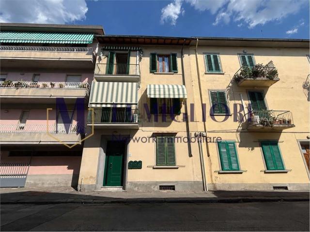 Appartamento in vendita a Centro Direzionale, Prato