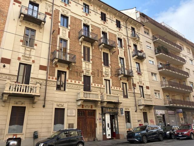Appartamento in vendita a Circoscrizione 4, Piemonte
