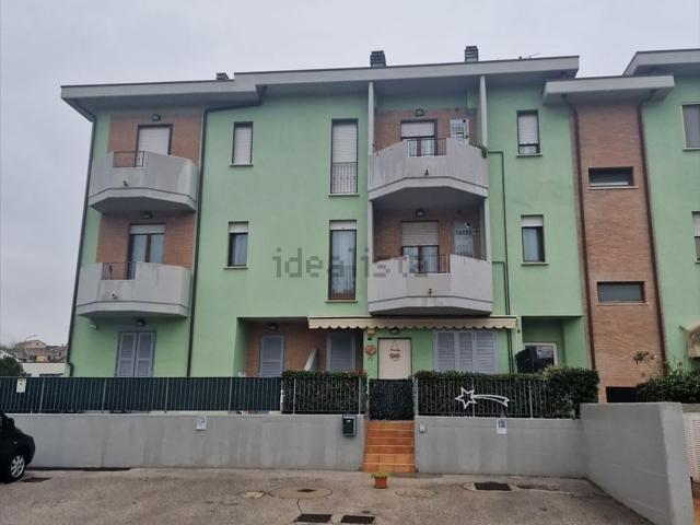 Appartamento in vendita a Trecastelli, Marche