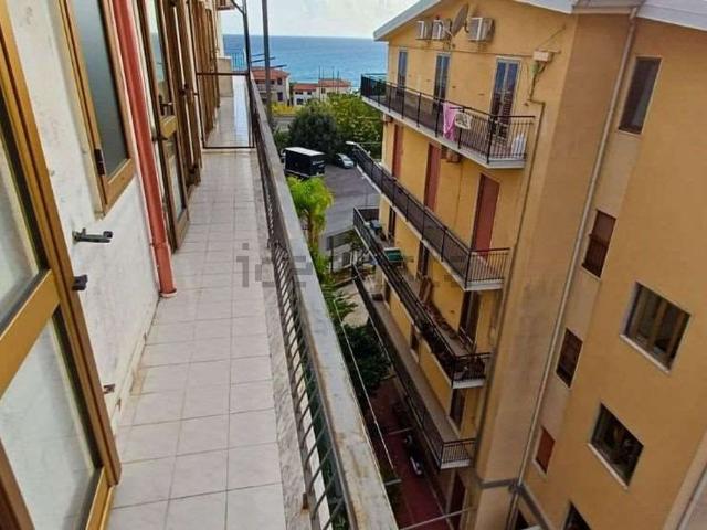Appartamento in vendita a Cetraro Paese, Calabria