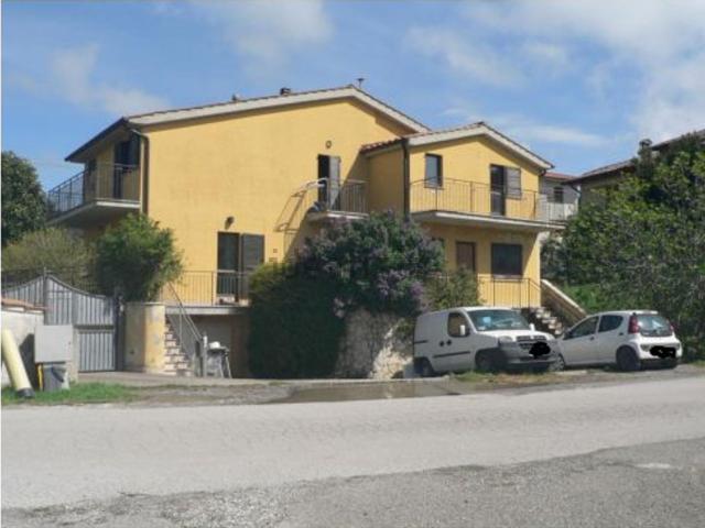 Appartamento in vendita a Montegabbione, Umbria