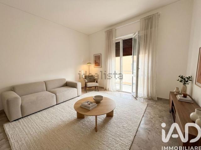 Appartamento in vendita a Palazzo Del Pero, Toscana