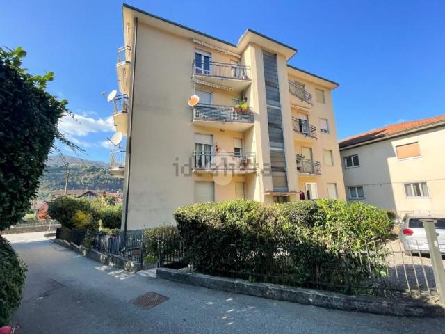Appartamento in vendita a Comunità Montana del Piambello, Porto Ceresio