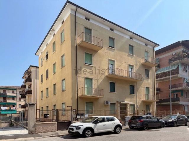 Appartamento in vendita a Sud, Brenzone