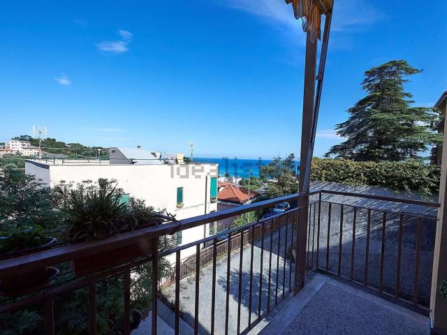 Appartamento in vendita a Piani di Celle, Celle Ligure