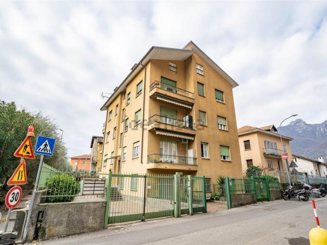 Appartamento in vendita a Malgrate, Lombardia