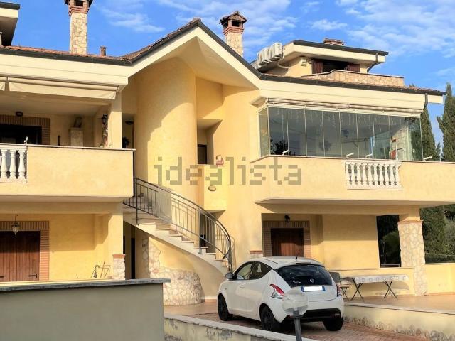 Appartamento in vendita a Guidonia Montecelio, Roma Capitale