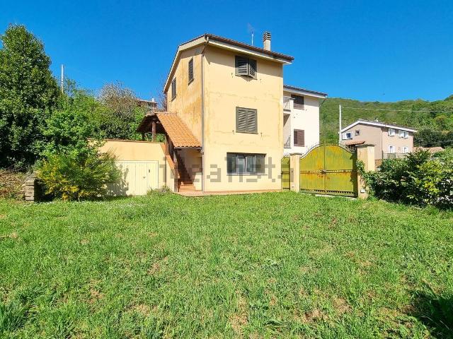 Appartamento in vendita a Roma Capitale, Lazio