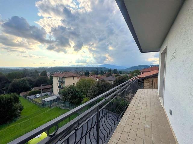 Appartamento in vendita a Comunità Montana Valli del Verbano, Trevisago